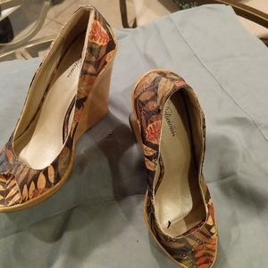 Delicious Wedge Shoes